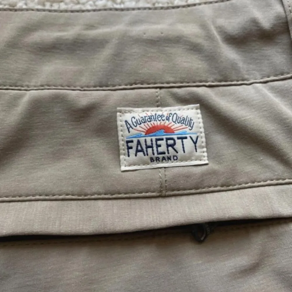 Faherty Men's Tan and Khaki Shorts